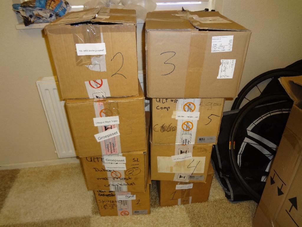 Nieuw 4x shimano 105 groep en 3x ultegra 10 sp groep sets, Fietsen en Brommers, Ophalen of Verzenden, Nieuw