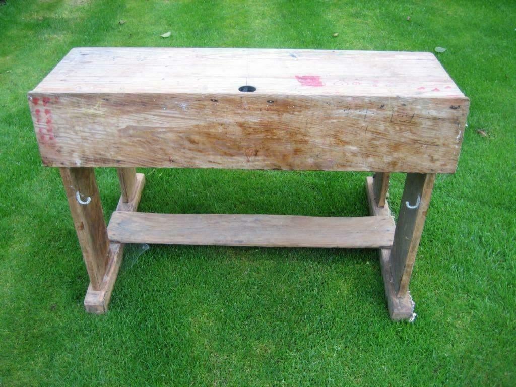 oud houten schoolbankje, Enlèvement