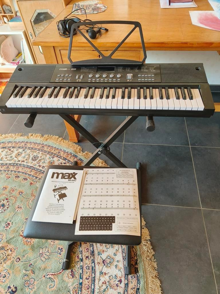 keyboard dans un etat parfais, Musique & Instruments, Claviers, Enlèvement