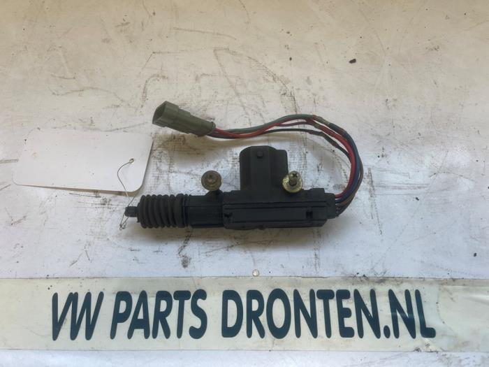 Interrupteur contact de porte d'un Alfa Romeo Spider, -, 3 mois de garantie, Utilisé, Alfa Romeo