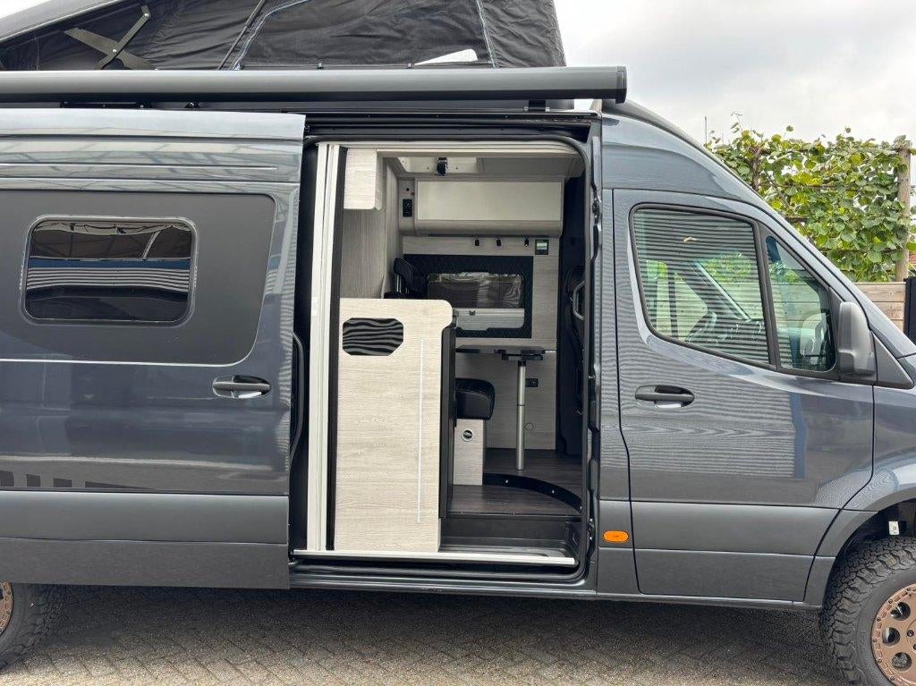 Julià Camper Gran Yosemite 4x4 - Hefdak - Dak Airco, Diesel, 6 tot 7 meter, Hordeur, Mercedes