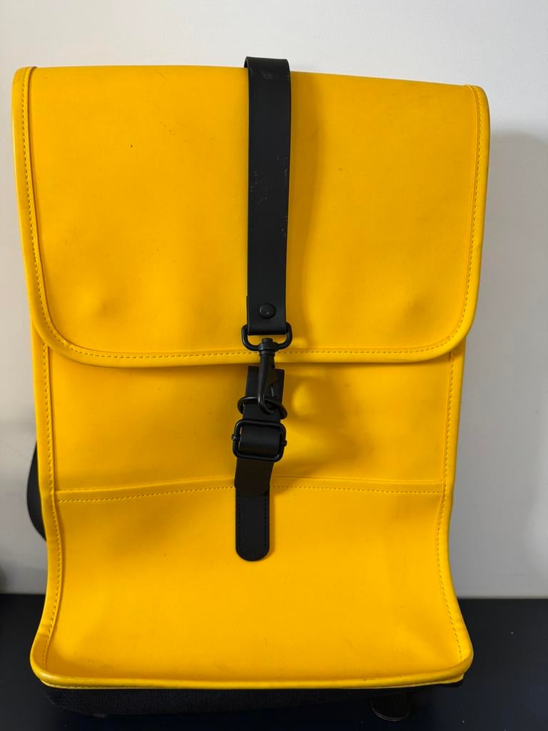 Sac Rains W3 Unisex - Jaune, Bijoux, Sacs & Beauté, Sacs | Sacs à dos, Enlèvement, Comme neuf, Autres marques, Étanche