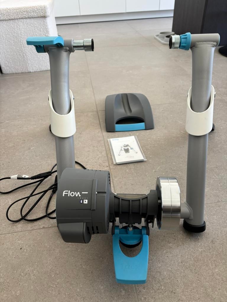 Tacx flow smart fietstrainer, Sports & Fitness, Cyclisme, Neuf, Autres types, Enlèvement