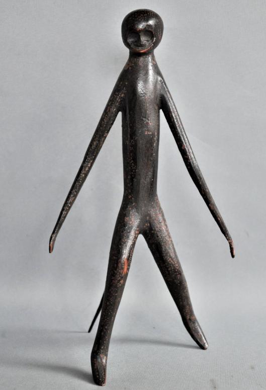 Mentawai-figuur van Appakerei - Indonesië, Enlèvement ou Envoi