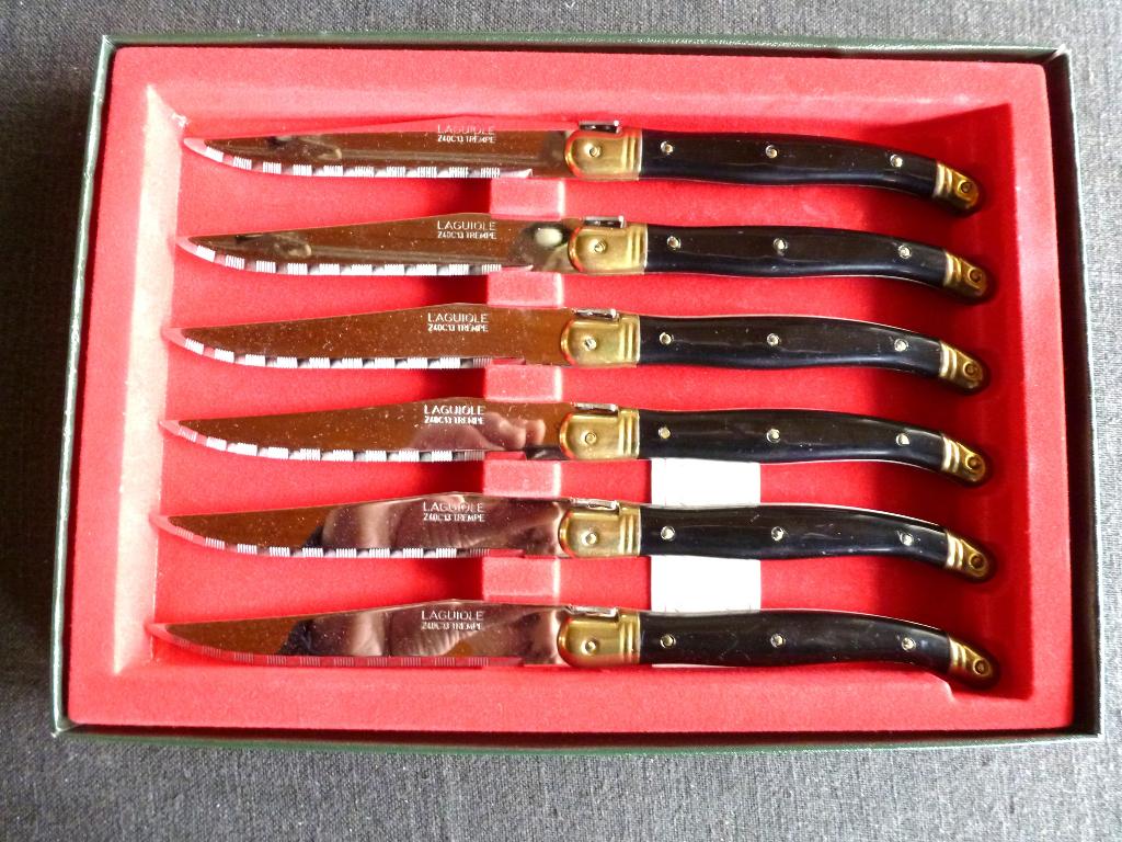 Set Laguiole steakmessen, Huis en Inrichting, Keuken | Bestek, Ophalen, Zo goed als nieuw