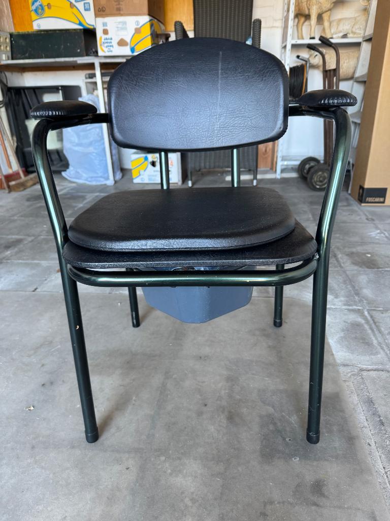 Wc stoel, Diversen, Ophalen, Gebruikt