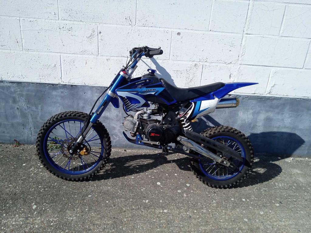 DIRT BIKE - X TREM - Motorfiets, Bedrijf, Overig, DIRT BIKE