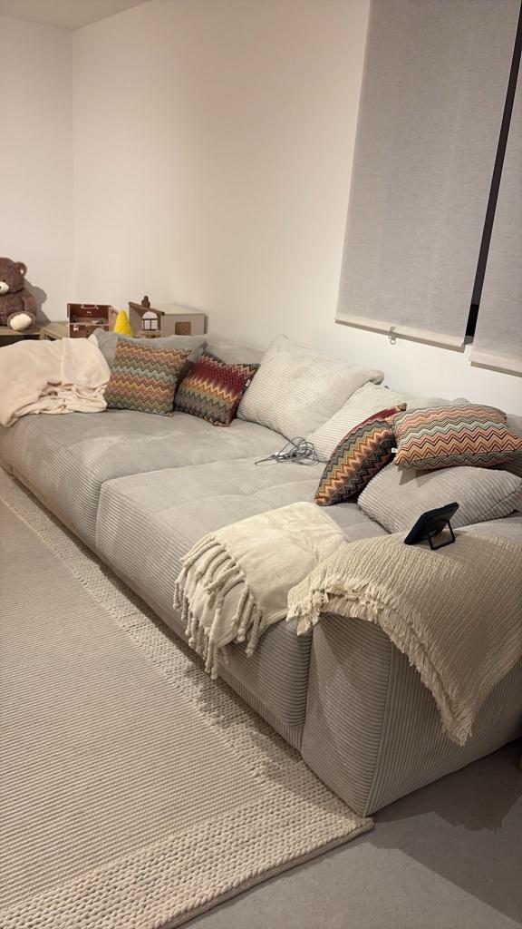 Zetel in nieuw staat te koop, Quatre personnes ou plus, Banc droit, Comme neuf, Enlèvement