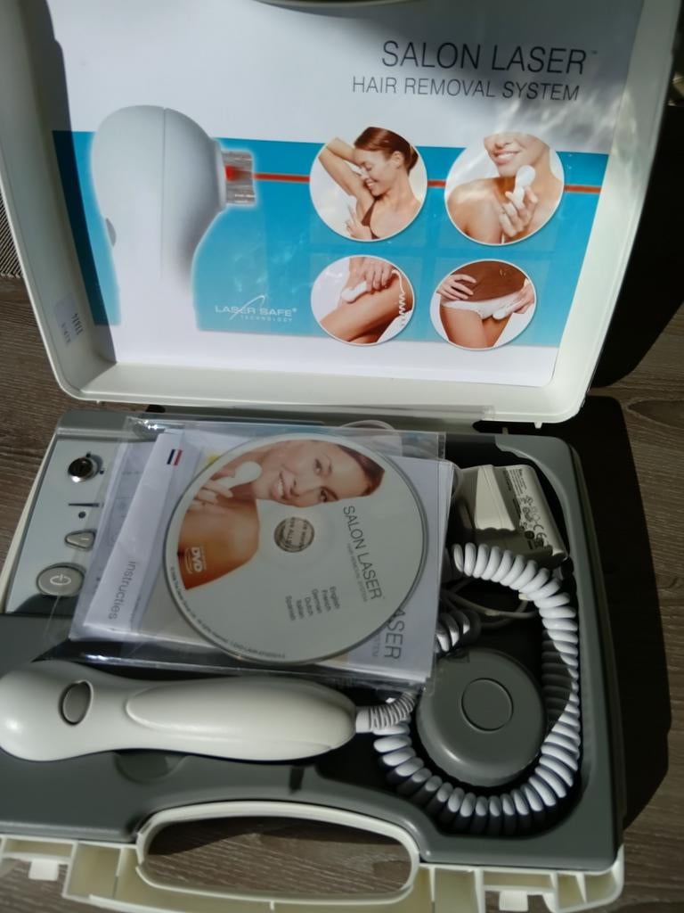 Salon Laser, Ophalen