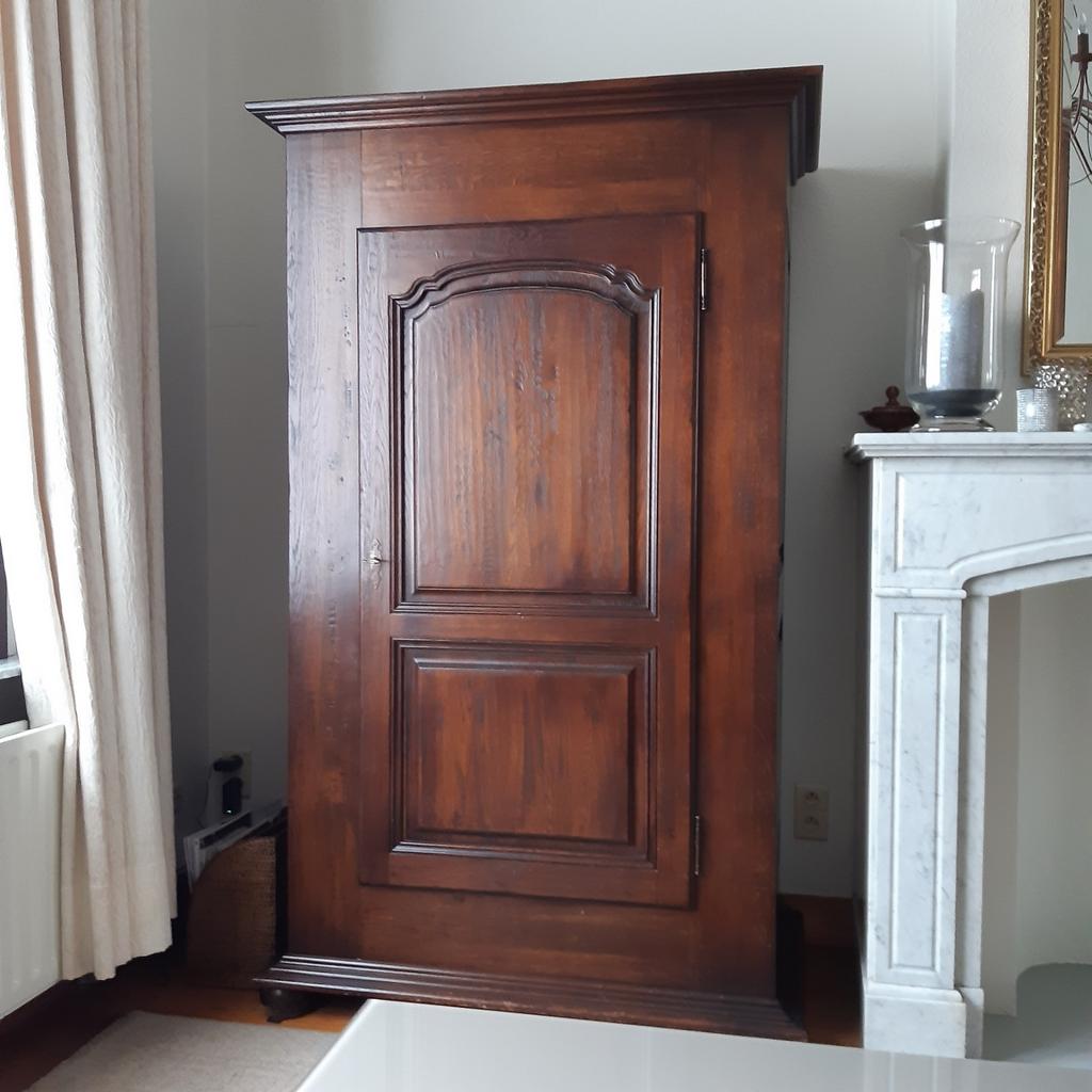 Massief houten kast, Ophalen