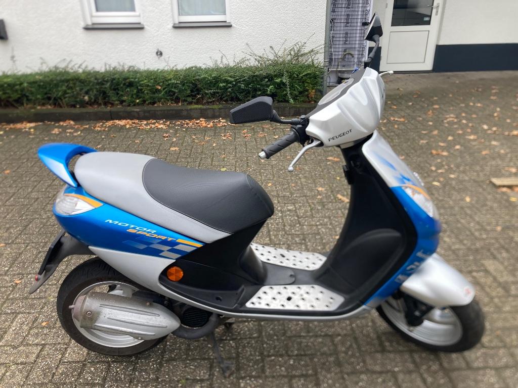 Peugeot Vivacity Motorsport A klasse, Fietsen en Brommers, Ophalen, Klasse A (25 km/u), Zo goed als nieuw, Vivacity