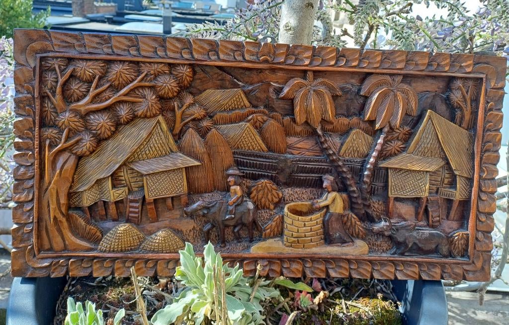 Groot Oosters houtsnijwerk, Antiek en Kunst, Ophalen of Verzenden