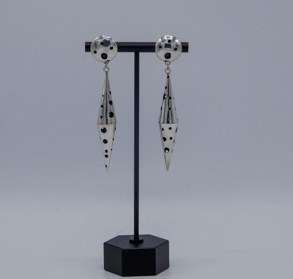 Zilveren design styled oorbellen, Nieuw, Ophalen of Verzenden, Knopjes of Stekers, Zilver