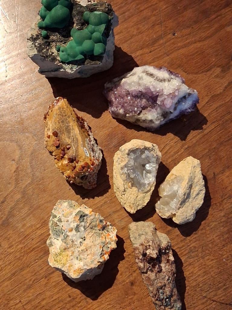 lot de minéraux divers. 55 pc petit format. pour debutants., Enlèvement