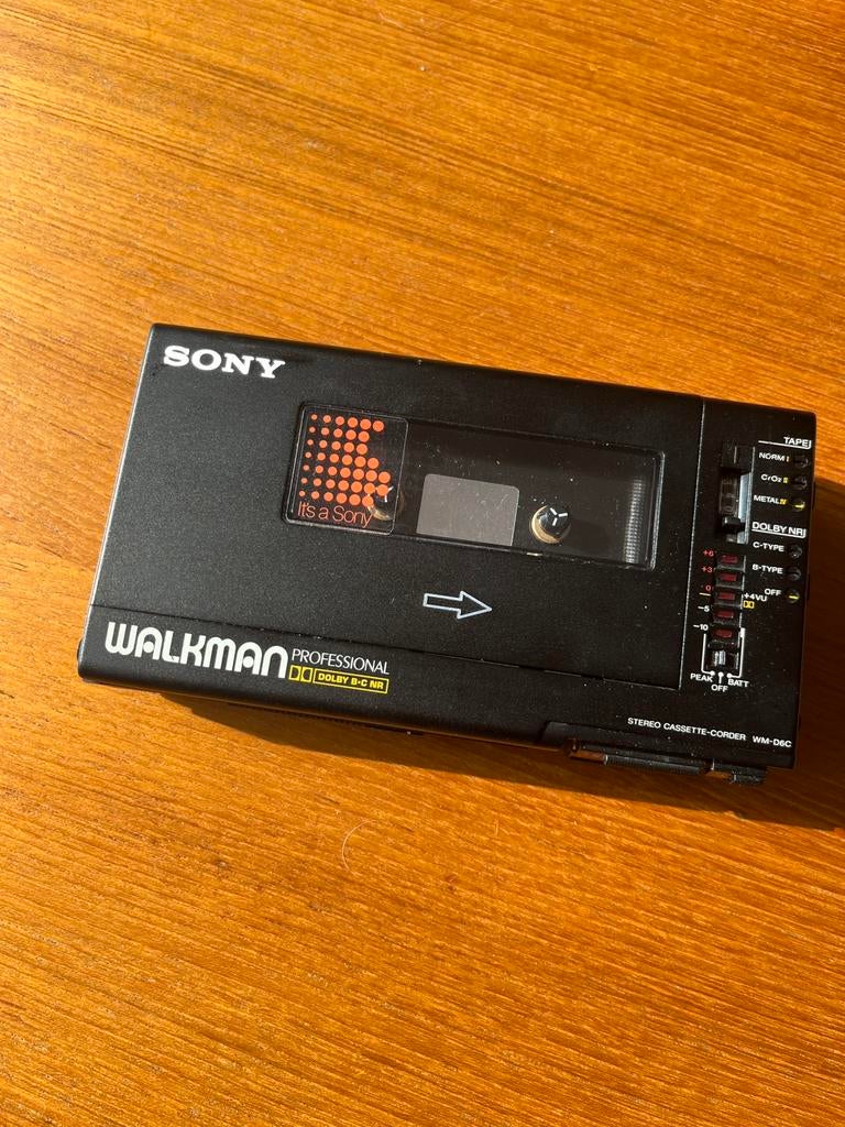 Sony walkman vintage WM-6DC, Enlèvement ou Envoi