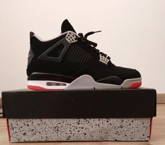 Air Jordan 4 Bred (2019) EU 45 / US 11, Zwart, Air Jordan, Ophalen of Verzenden, Zo goed als nieuw