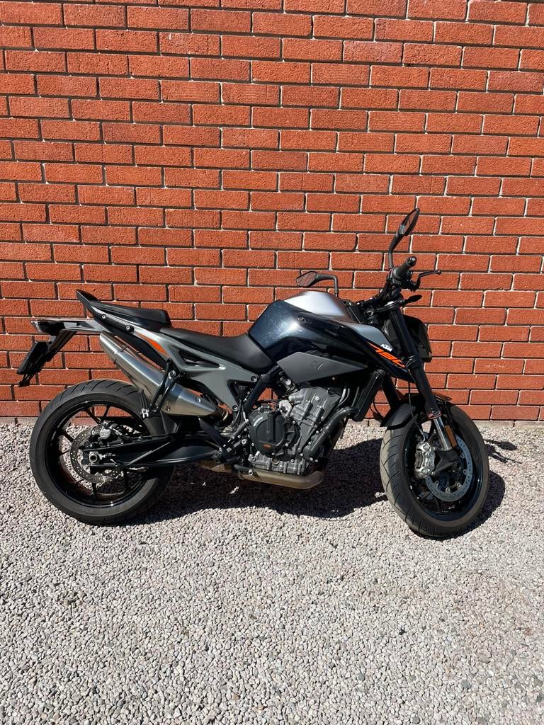 KTM duke 790, Motoren, Bedrijf