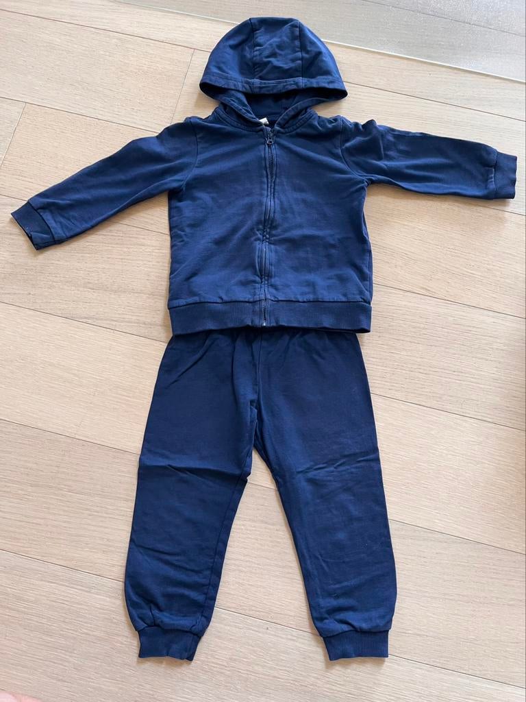 Kledingpakket maat 98 - in goede staat (24 stuks), Gebruikt, H&M, Ophalen of Verzenden, Setje