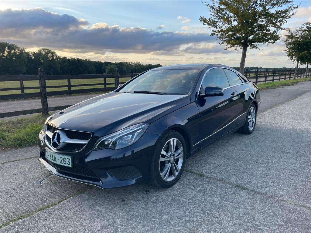 Prachtige mercedes e220cdi coupe in topstaat 120.000km, Autos, Mercedes-Benz, Entreprise, Achat, Classe E, ABS, Phares directionnels