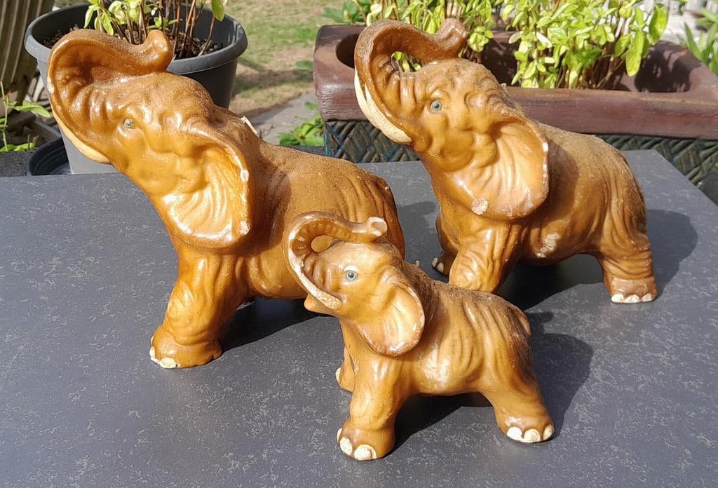 3 zware oude kaars olifanten..., Antiek en Kunst, Ophalen