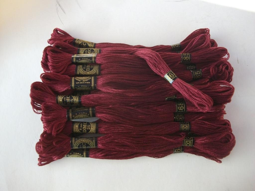 DMC Borduur garen 25 - 8 m  Rood framboos & Blauw Pond blue, Hobby en Vrije tijd, Borduren en Borduurmachines, Ophalen of Verzenden