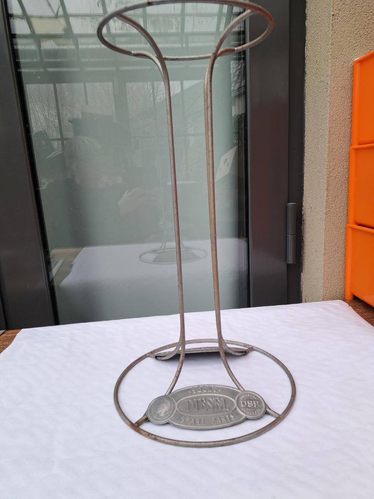 Présentoir à jeans et chaussettes de travail Diesel, Enlèvement ou Envoi, Utilisé