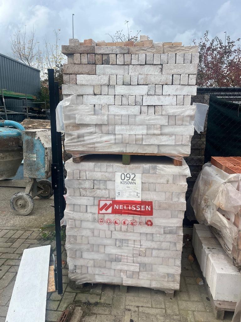 Gevelsteen Nelissen Koloro Crema  N70/5 240x70x50, Bricolage & Construction, Briques, Comme neuf, Briques, Enlèvement