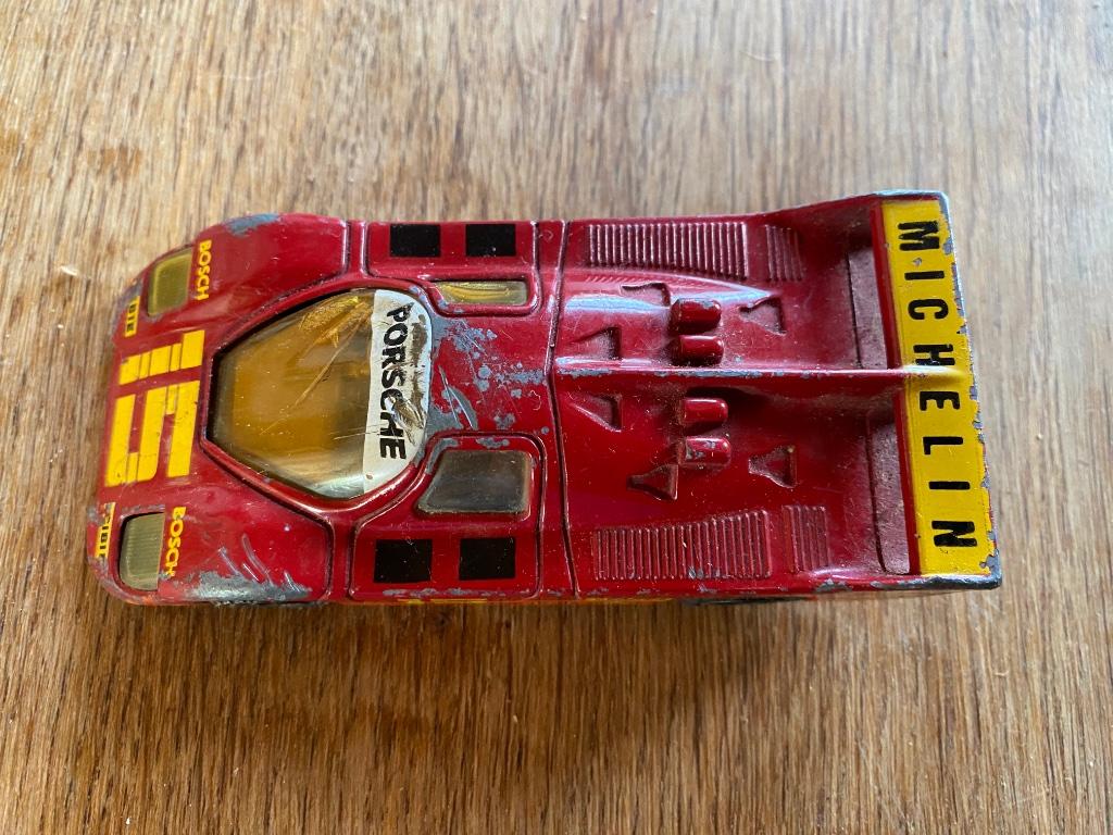 Matchbox Kremer Porsche CKS Turbo Spec 1/40, Verzenden, Gebruikt, Auto, Matchbox