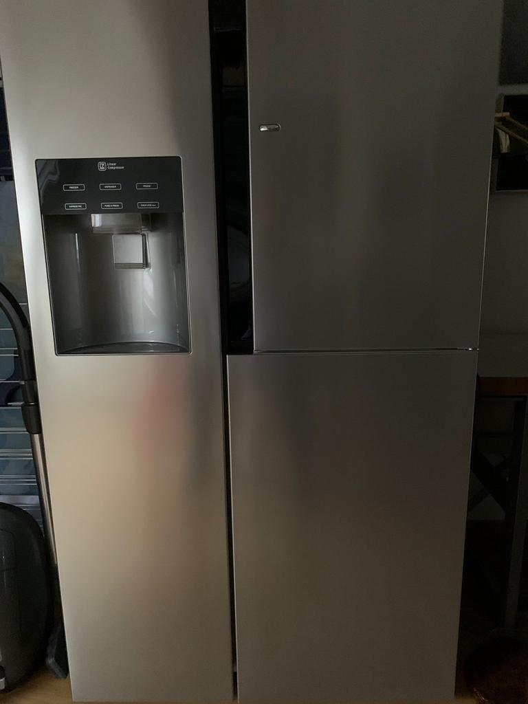 Réfrigérateur américain côte à côte avec congélateur, Classe énergétique A ou plus économe, 160 cm ou plus, Comme neuf, Enlèvement