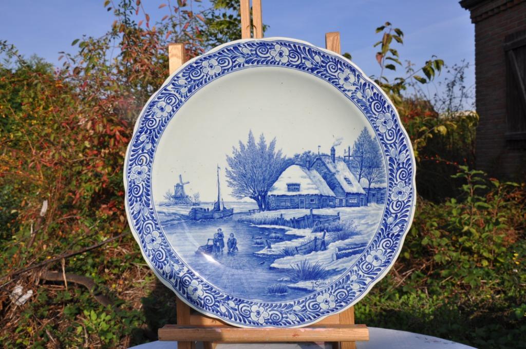 §  grand plat mural maastricht decor signé J.Sonneville (33, Enlèvement ou Envoi