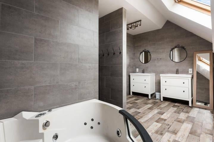 Badkamermeubel met gootsteen en spiegel, Huis en Inrichting, Badkamer | Badkamermeubels, Zo goed als nieuw, Wastafelkast, Minder dan 100 cm