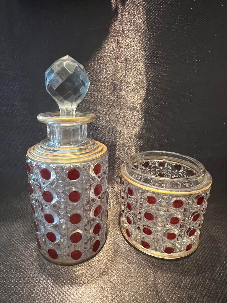 Kristallen parfumfles + potje – Baccarat – rood cabochon, Verzamelen, Parfumverzamelingen, Zo goed als nieuw, Parfumfles, Ophalen of Verzenden