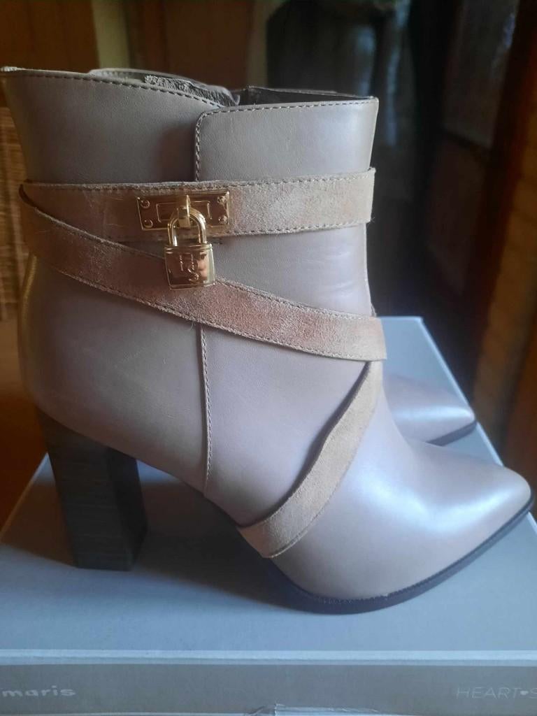 Beige lederen enkellaarsjes Tamaris maat 39 nieuw, Ophalen, Nieuw, Beige