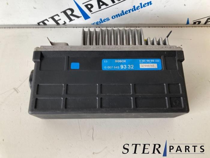 Module (divers) d'un Mercedes SL, Enlèvement ou Envoi, 3 mois de garantie, Utilisé, Mercedes-Benz