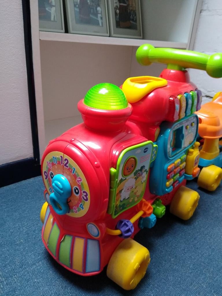 V Tech Baby letterlocomotief, Ophalen