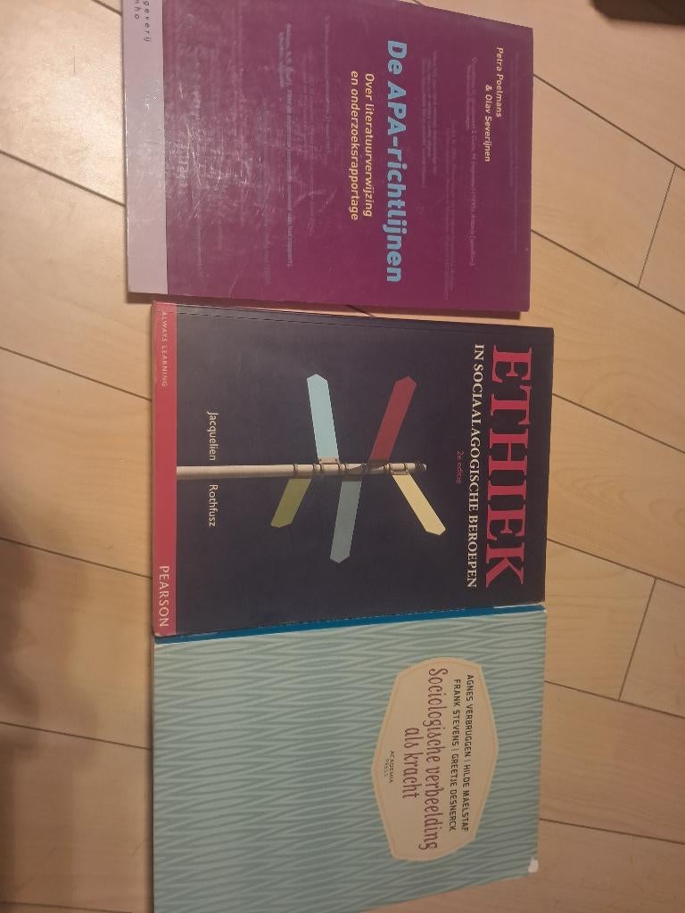 Manuels, Livres, Enlèvement