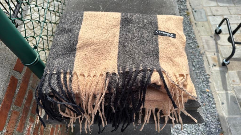 Cashmere sjaal, Ophalen, Gedragen, Sjaal