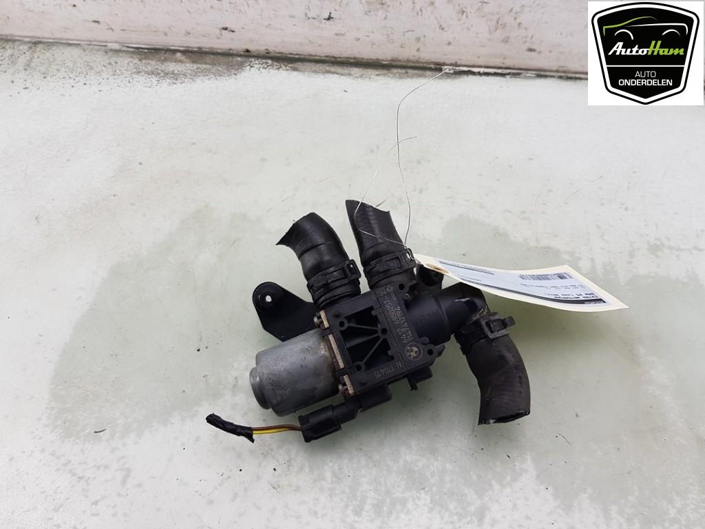 EXTRA EAU POMPE BMW X5 (F15) (|64126950257|6950257|), Utilisé, BMW