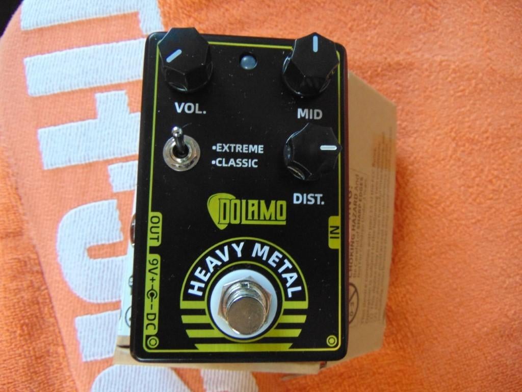 Dolamo D-17 Heavy Metal distortion Gitaar Effect Pedaal ., Muziek en Instrumenten, Ophalen of Verzenden, Distortion, Overdrive of Fuzz