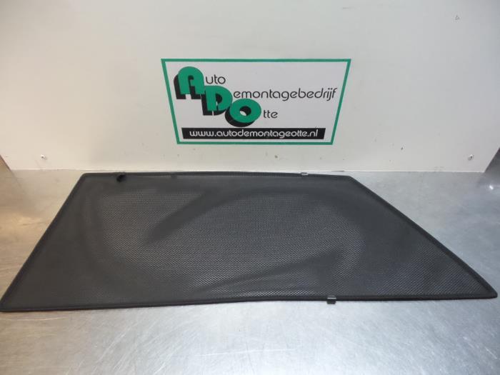 Store banne camping car d'un Toyota Avensis (Avensis 03-), -, Toyota, Utilisé, -