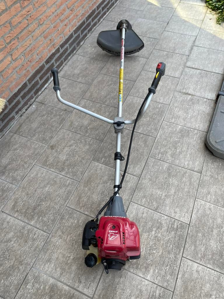 Bosmaaier Honda GX 35 4T, Ophalen, Gebruikt, 10 tot 30 cm, Benzine