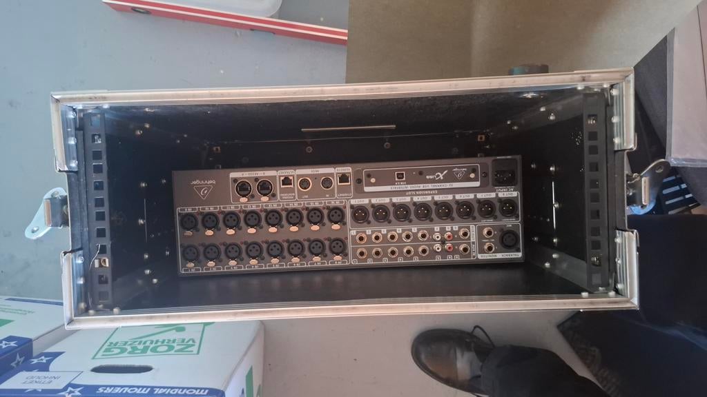 Behringer X32 rack + flightcase, Muziek en Instrumenten, Ophalen of Verzenden