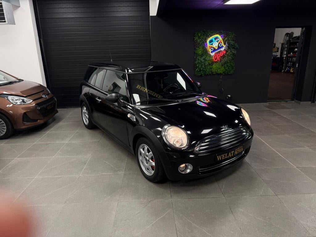 MINI CLUBMAN BENZINE 1.4 95PK TOPSTAAT, Bluetooth, Zwart, Zwart, Bedrijf