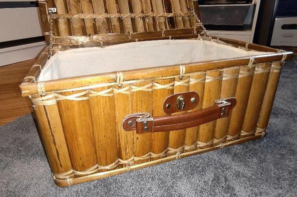 Bamboemand ideaal voor bruilofts- of communiepresentatie, Hobby en Vrije tijd, Picknickmanden, Zo goed als nieuw, Ophalen