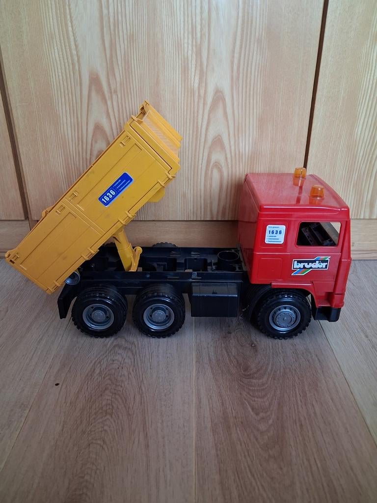 camion Bruder, Enlèvement, Utilisé