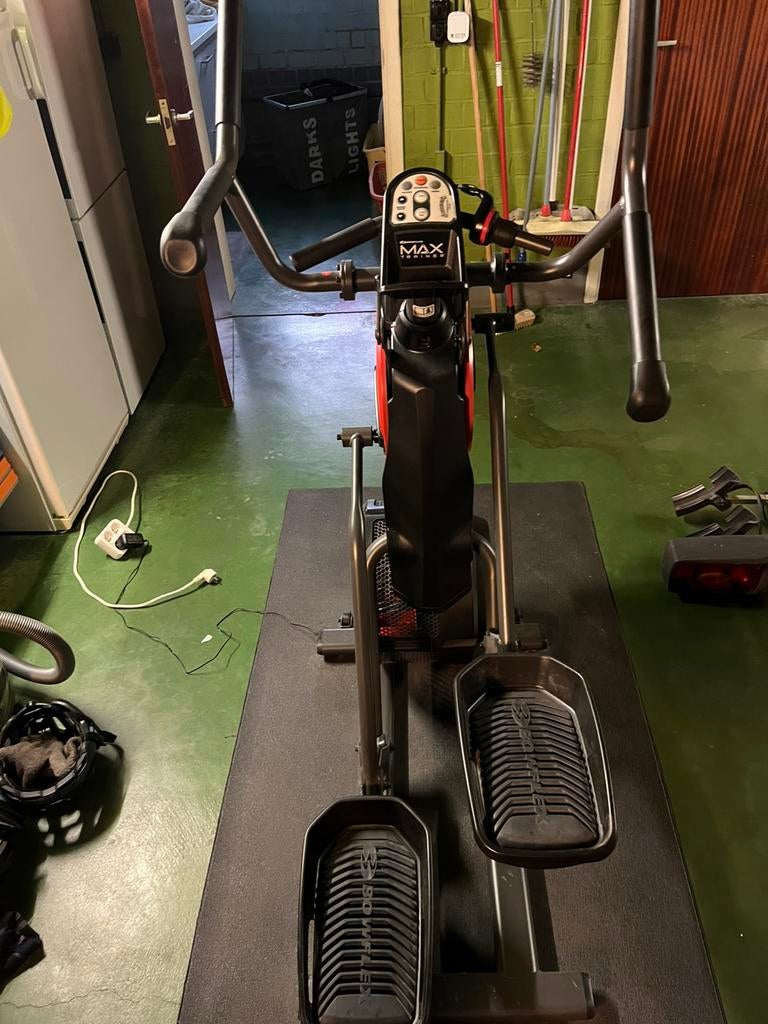 Crosstrainer bowflex max m3i, Sport en Fitness, Fitnessapparatuur, Ophalen, Buik, Zo goed als nieuw, Crosstrainer