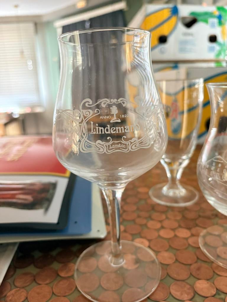 KRIEK LINDEMANS À PIED, Enlèvement, Comme neuf, Verre à bière