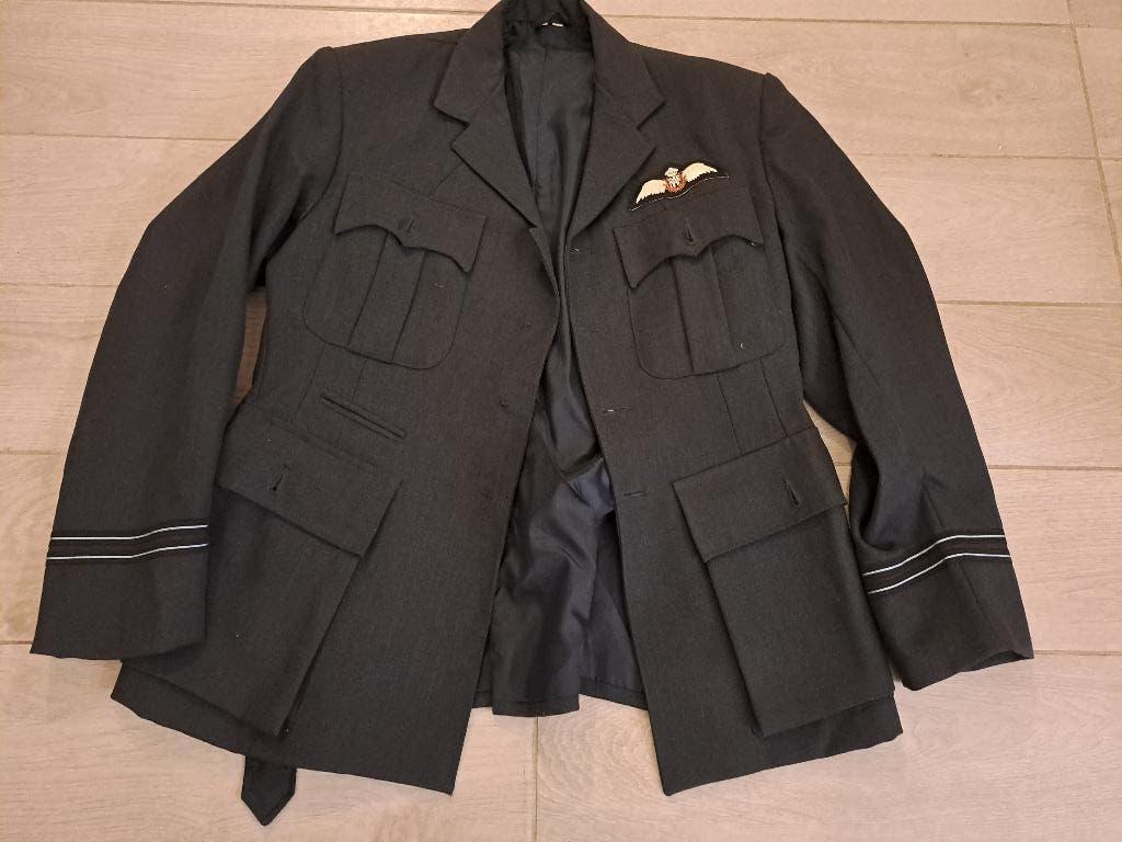 RAF Service Jasje WW2 Repro, Verzamelen, Militaria | Tweede Wereldoorlog, Verzenden