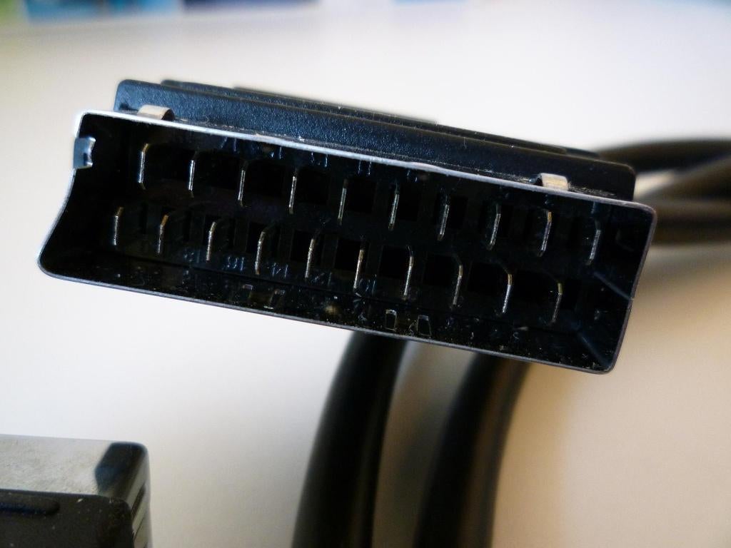 SCART-kabel van 1,5 m, Audio, Tv en Foto, Audiokabels en Televisiekabels, Ophalen of Verzenden, Nieuw, Scartkabel