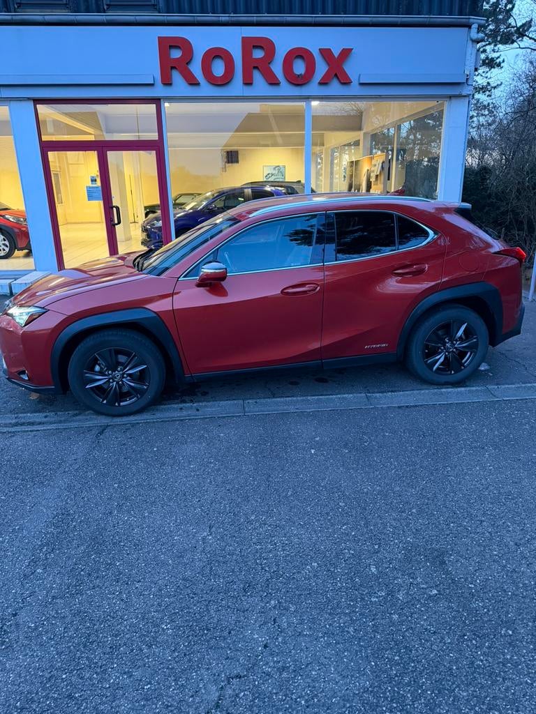 Lexus, Autos, Euro 6, Entreprise, Noir, 5 portes